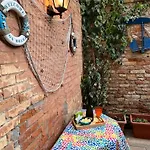 Διαμέρισμα Ca' Rioba - Patio Privato E Vista Canale A Cannaregio Βενετία
