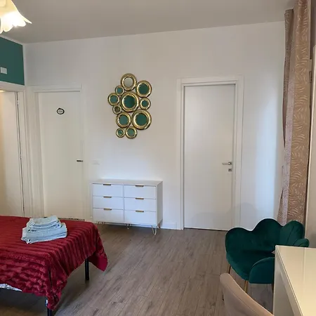 Ca' Rioba - Patio Privato E Vista Canale A Cannaregio Διαμέρισμα