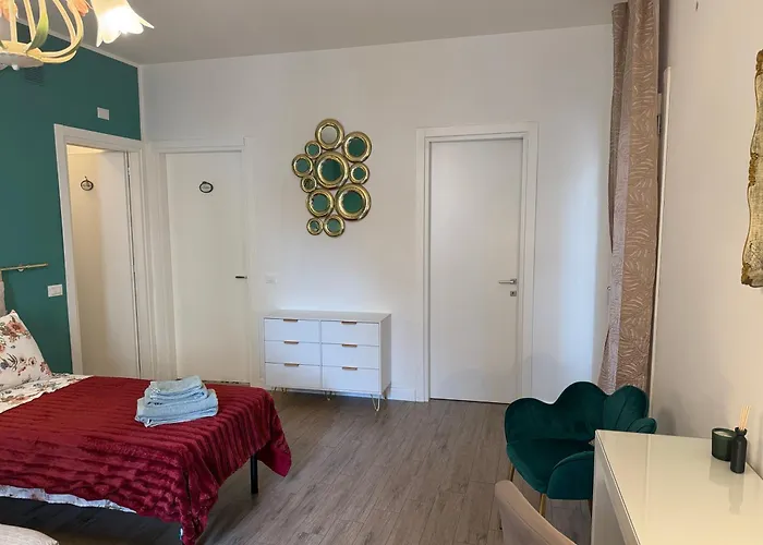Ca' Rioba - Patio Privato E Vista Canale A Cannaregio Apartament