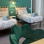 Ca' Rioba - Patio Privato E Vista Canale A Cannaregio