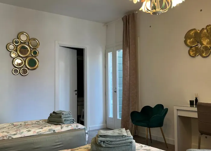 Ca' Rioba - Patio Privato E Vista Canale A Cannaregio ヴェネツィア