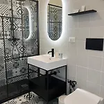아파트 Ca' Rioba - Patio Privato E Vista Canale A Cannaregio