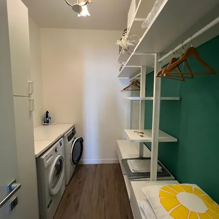 Апартаменты Ca' Rioba - Patio Privato E Vista Canale A Cannaregio *